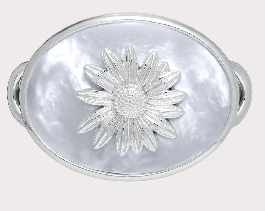 Daisy Mother-of-Pearl Clasp
