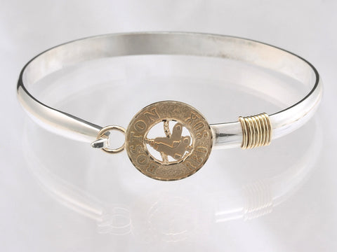 Red Sox hook bracelet