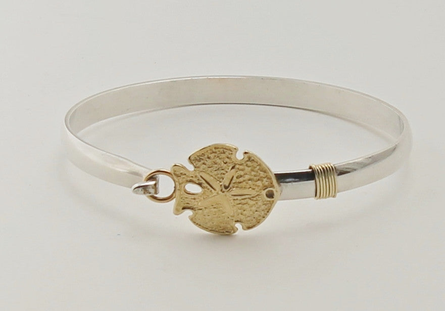 Sand Dollar hook bracelet – Butterfly Beach Jewelers